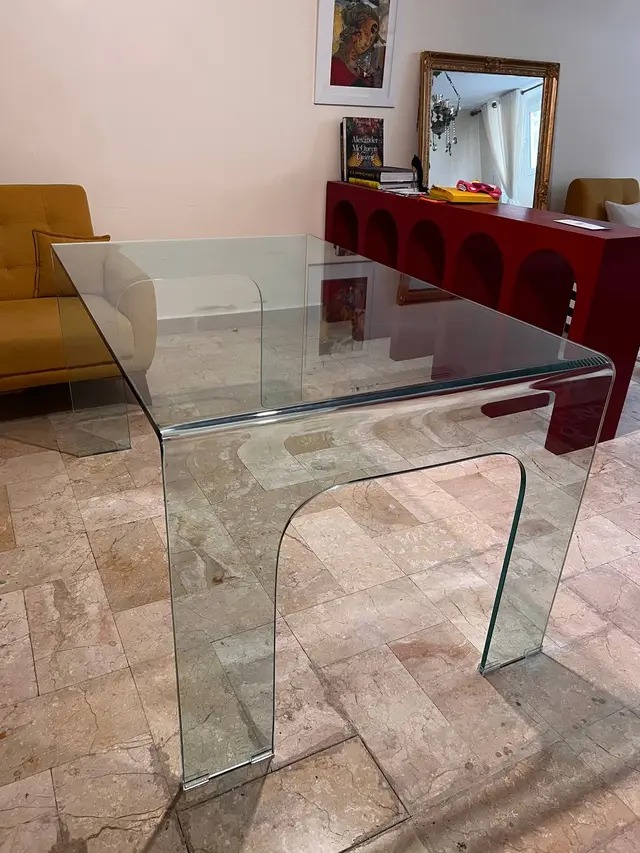 میز ناهارخوری راسا